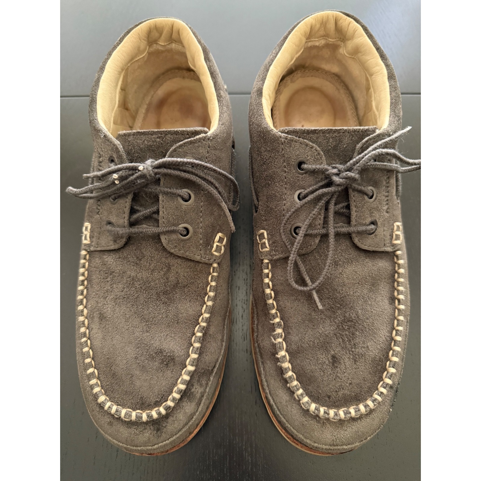 Timberland Abington Chukka Boot Mens 9.5m Gray Suede Lace-Up Vibram Outsole